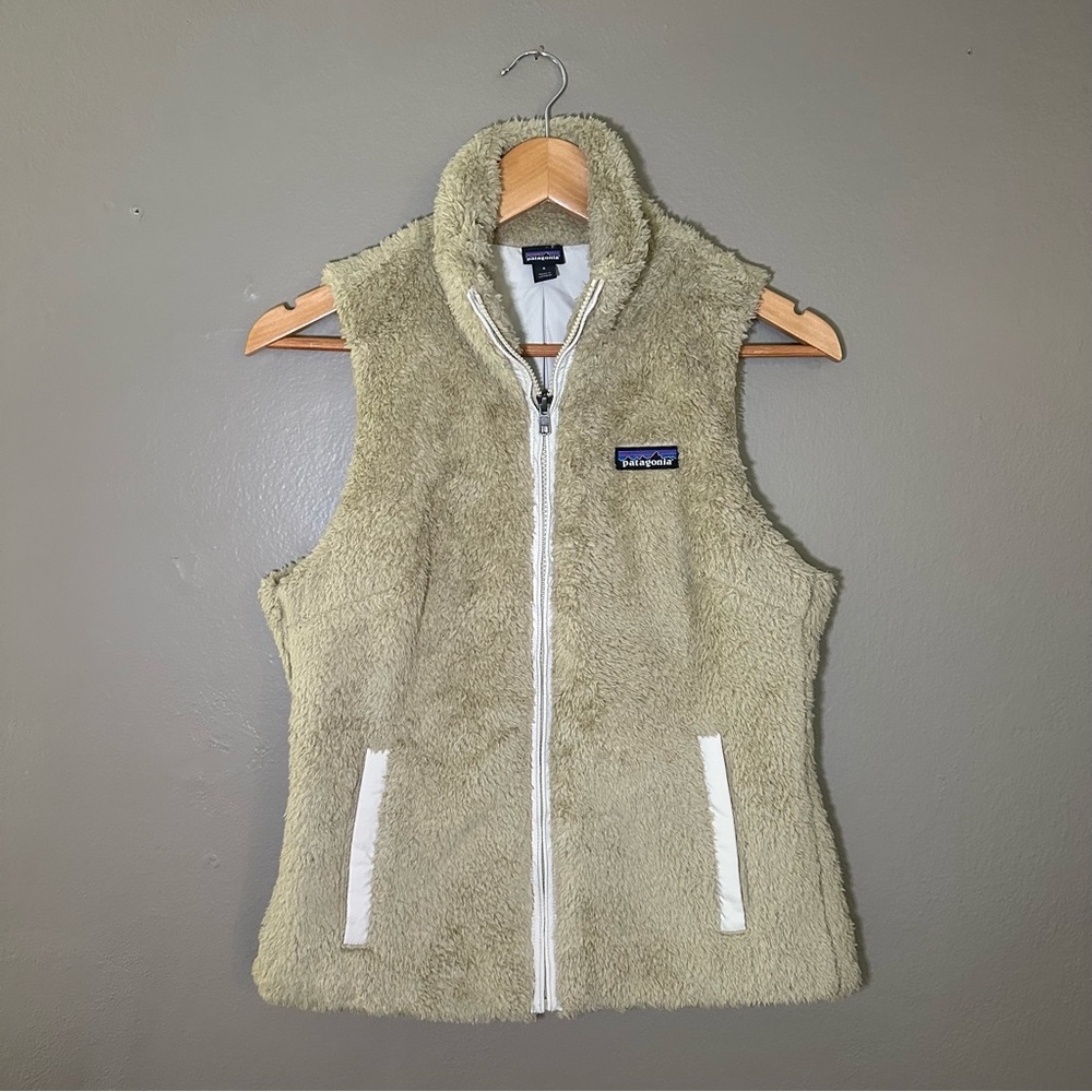 women’s patagonia fleece vest - small